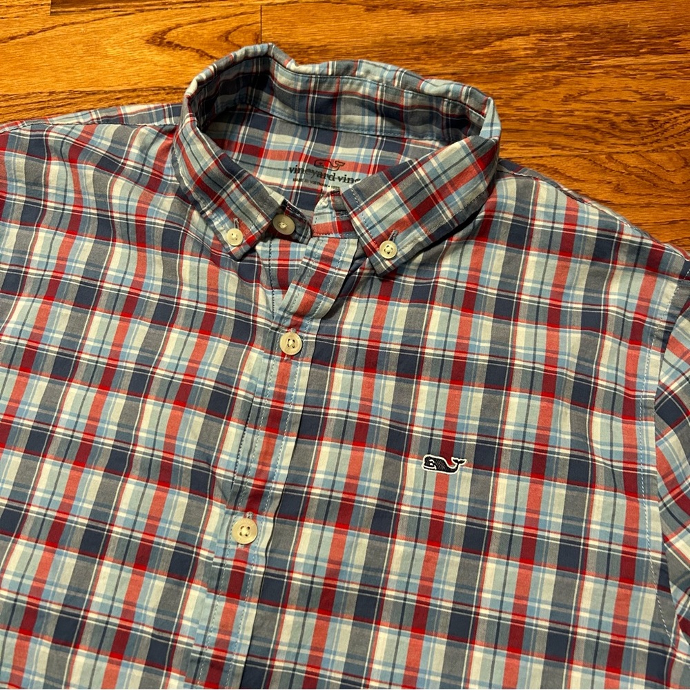VINEYARD VINES Boys size L Cotton Button Down Shirt